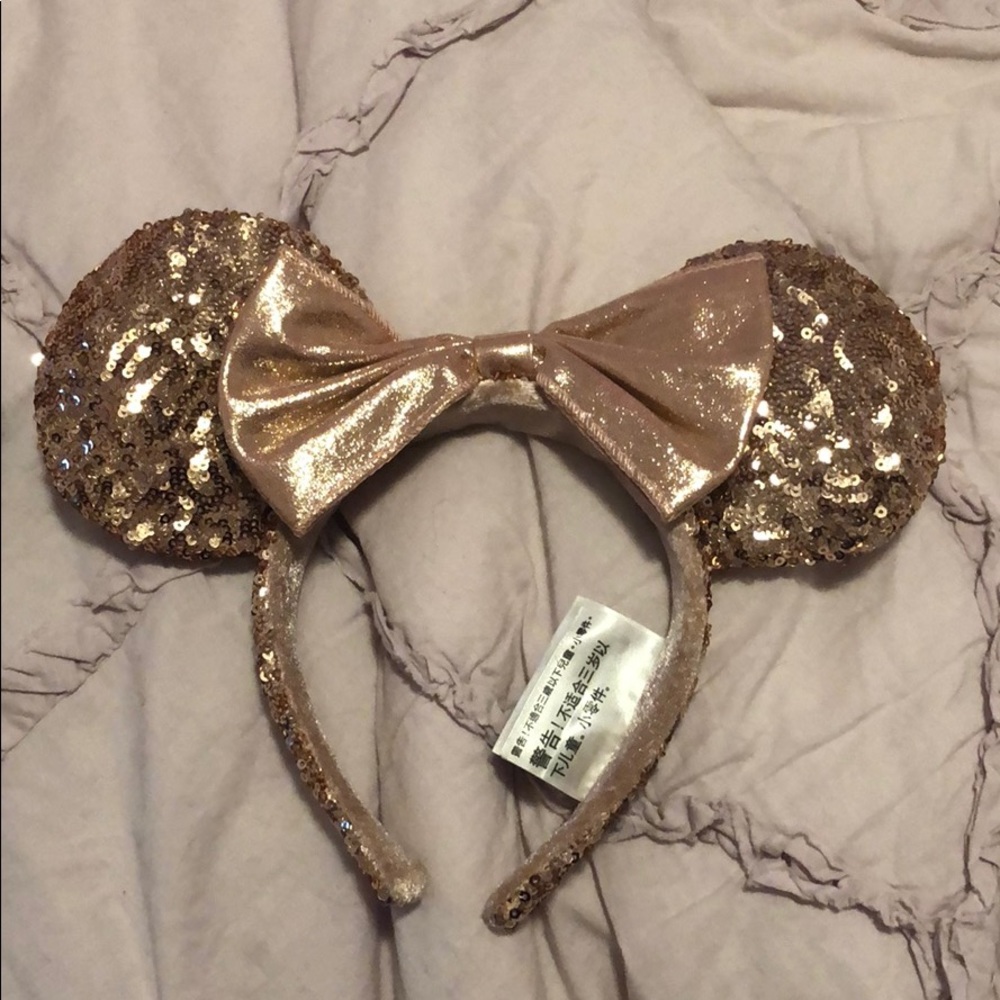 disneyland rose gold ears